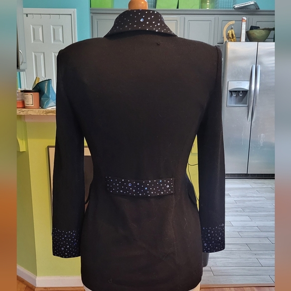 Elegant St. John by Marie Gray Evening Jacket - Picture 4 of 7